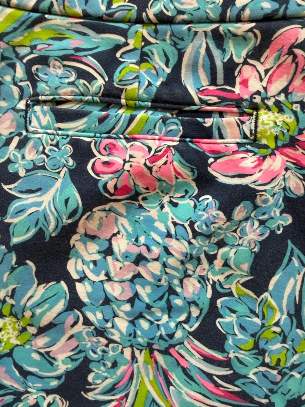 Lilly Pulitzer Buttercup Knit Shorts High Tide Navy Pineapple Paradise Size 12
